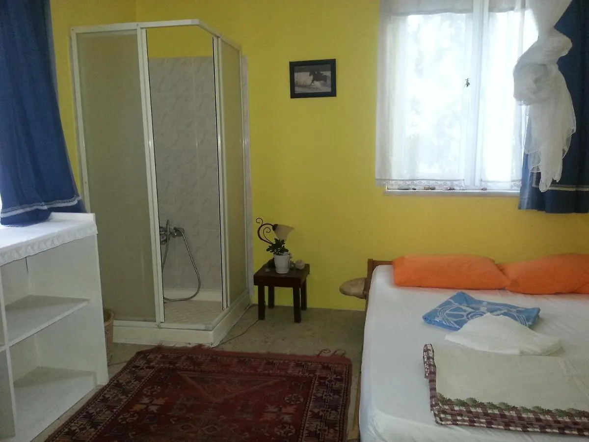 Ecer Pansiyon Kusadasi Homestay